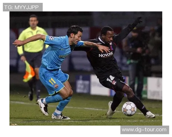 中超精彩对决里昂逆转巴萨6-2战术解析引发全场热潮